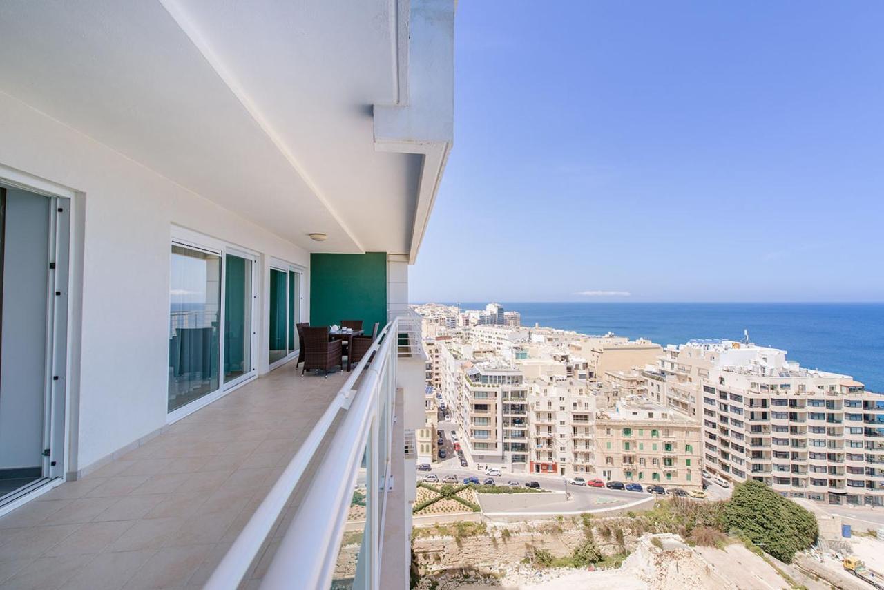 Seafront Apartment Сліма Екстер'єр фото