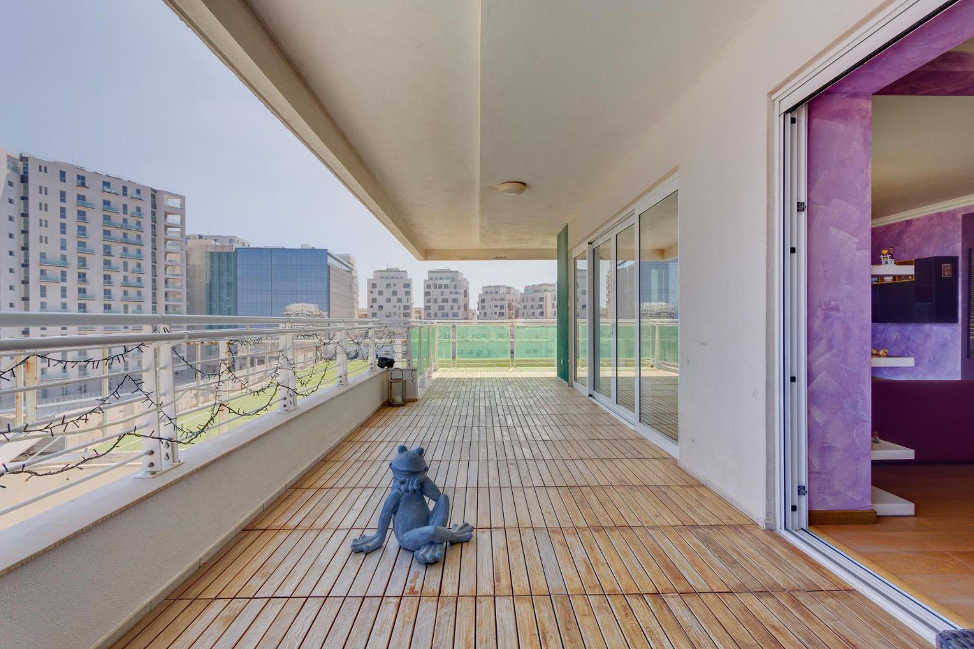 Seafront Apartment Сліма Екстер'єр фото