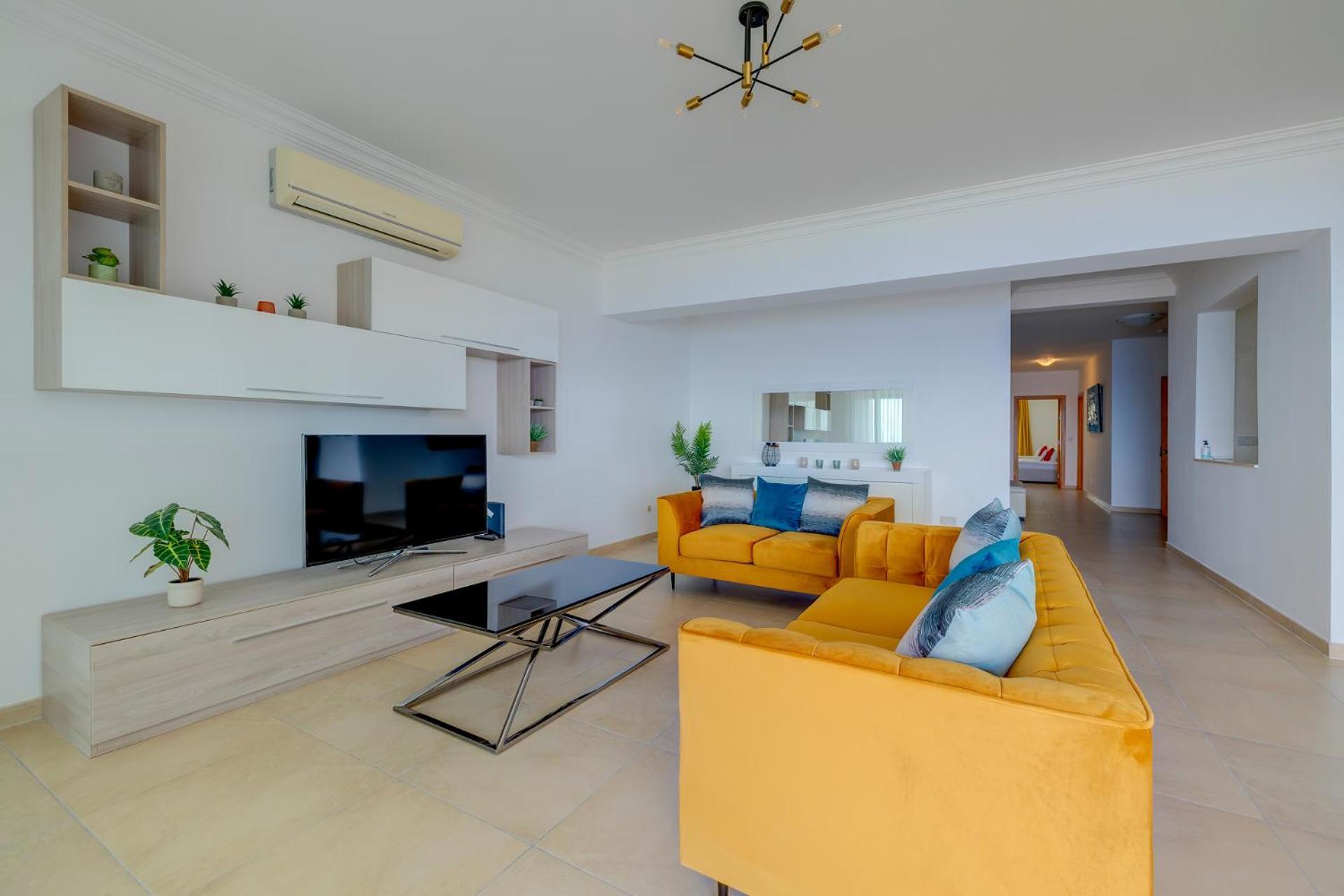 Seafront Apartment Сліма Екстер'єр фото