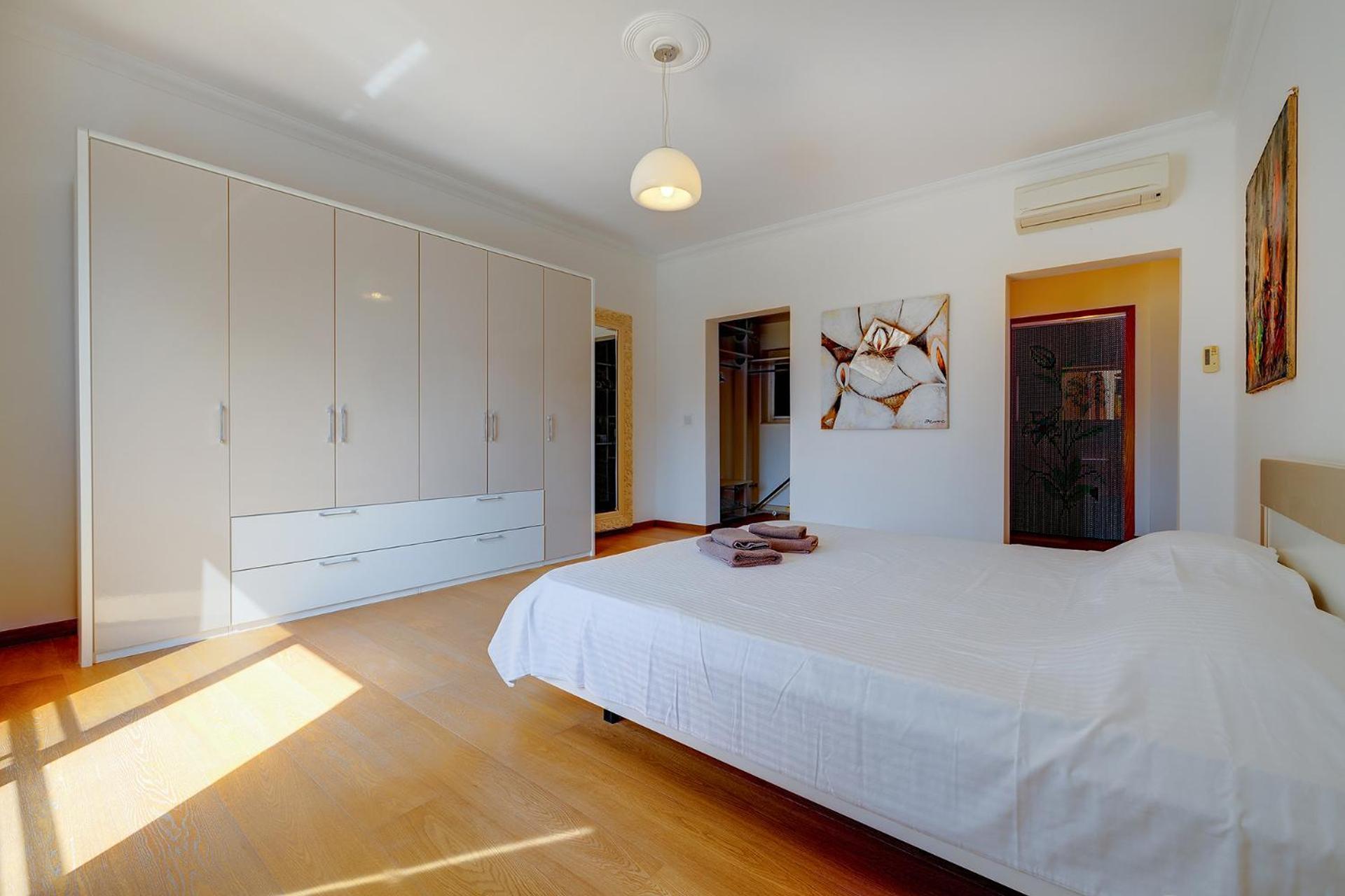 Seafront Apartment Сліма Екстер'єр фото