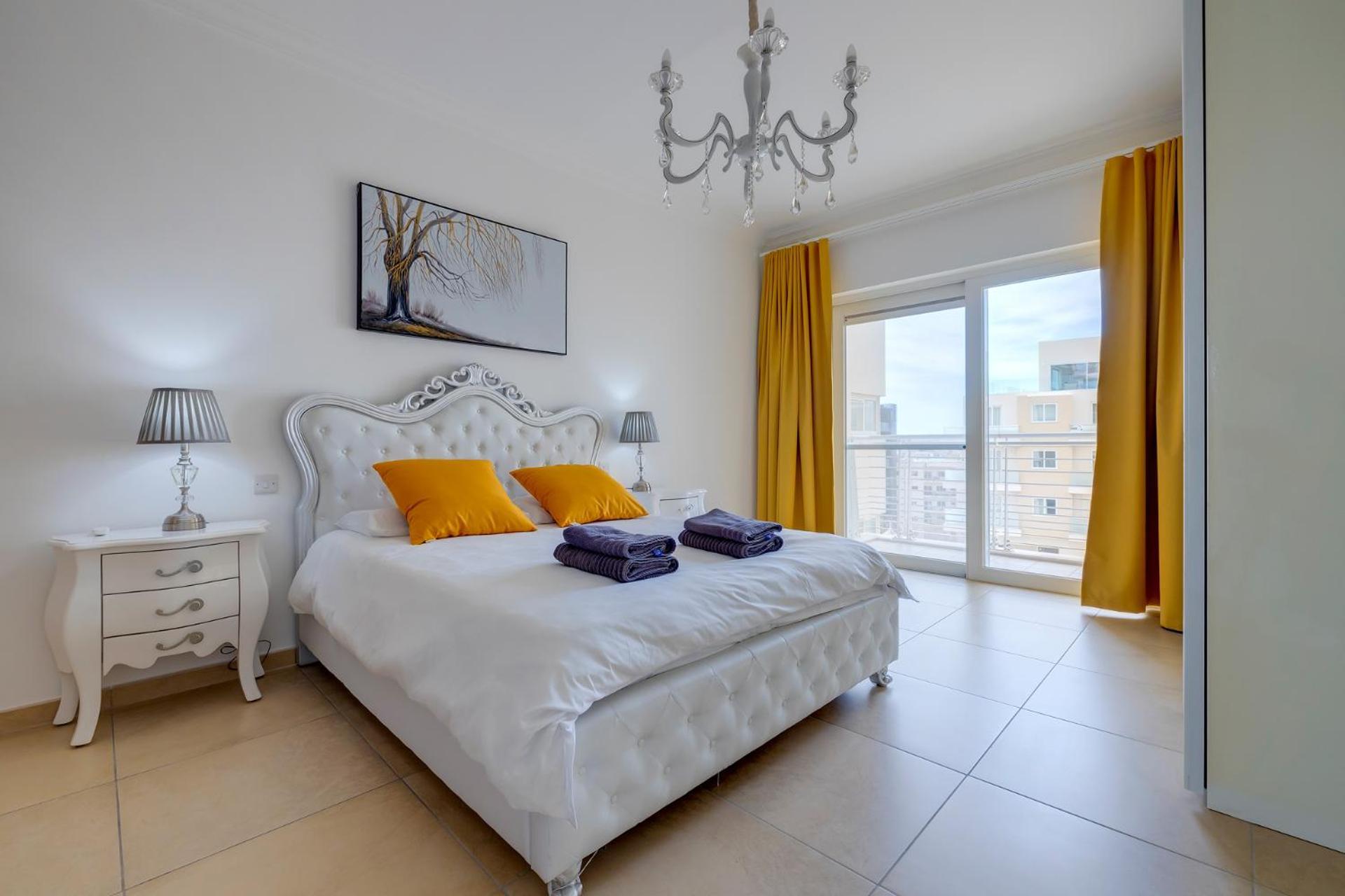 Seafront Apartment Сліма Екстер'єр фото
